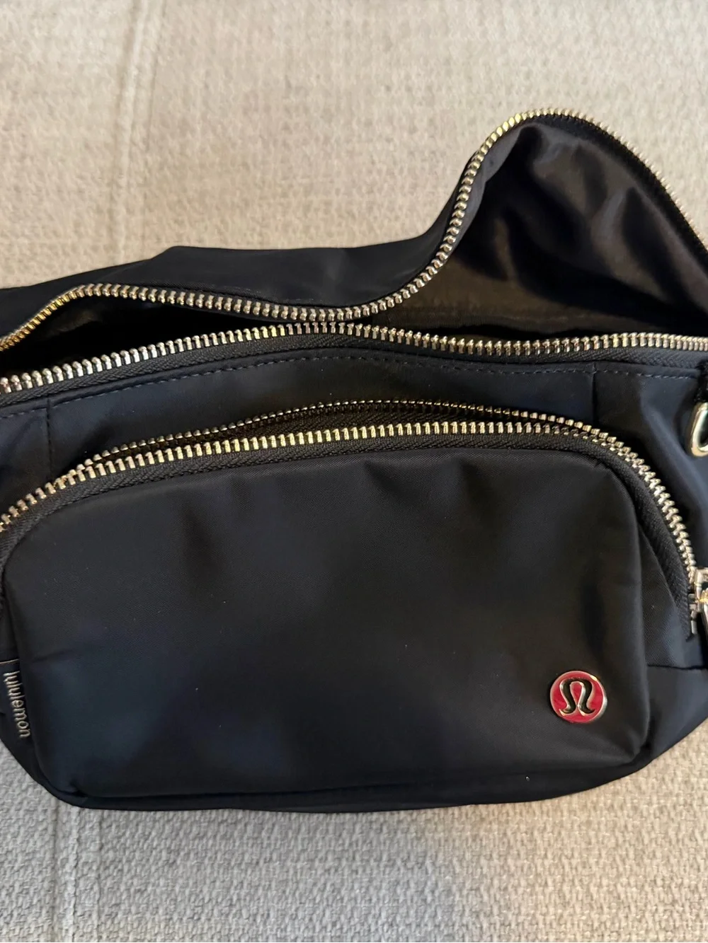 Everywhere Belt Bag Extra large 4L Lululemon Black Belt Bag